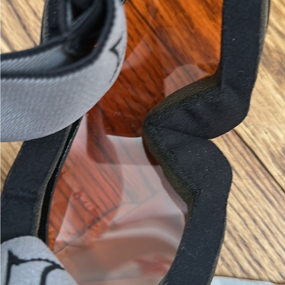 Gordini Vintage Ski/Snowboarding Googles Worn 2x - Picture 2 of 4